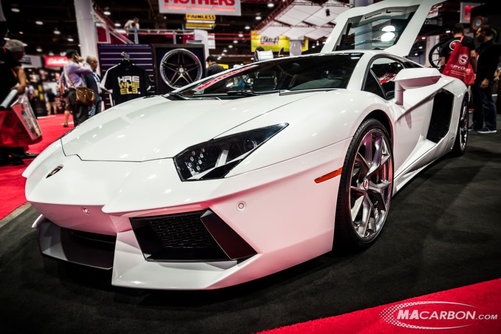 Aventador Carbon Interior Trim by MAcarbon